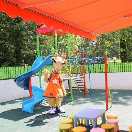 Green Park Hotel 골든샌드 외부 사진