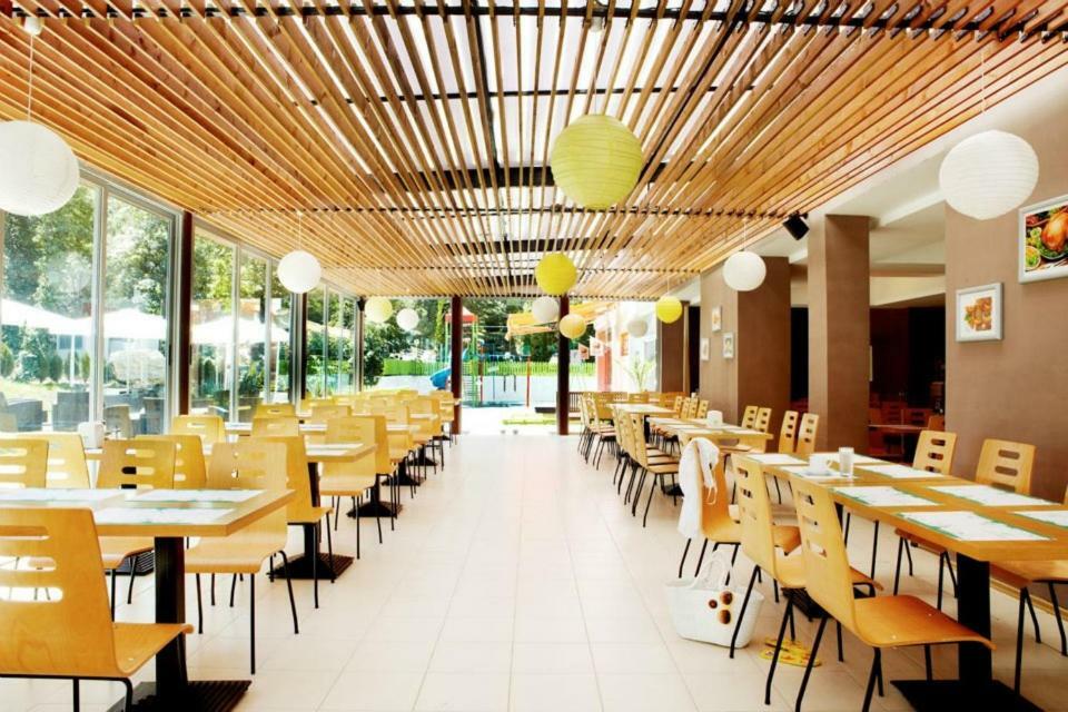 Green Park Hotel 골든샌드 외부 사진